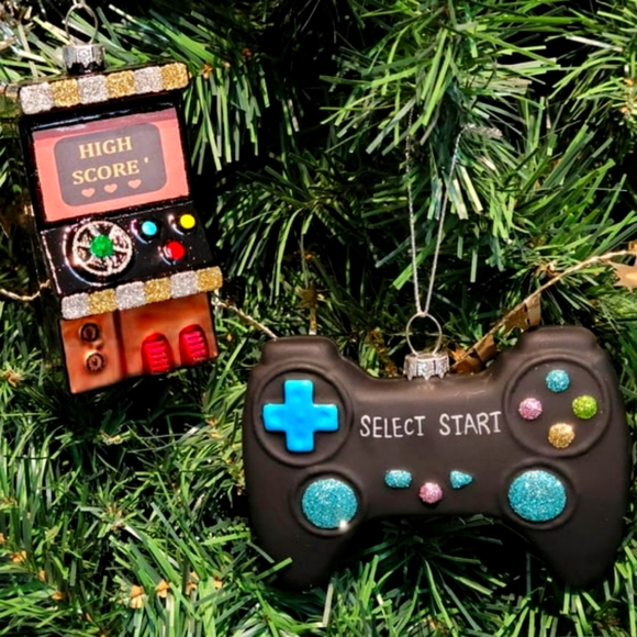 Holiday Game Ornament Set NWT - Picture 1 of 5
